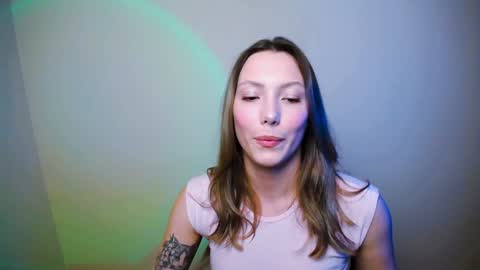 Snapshot of vanessakim_ chatting on 01/23/25, 11:05 Vanessa online show from 01/23/25, 11:05