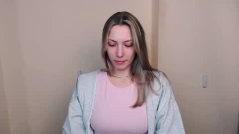 Vanessa online show from 04/15/26, 04:25