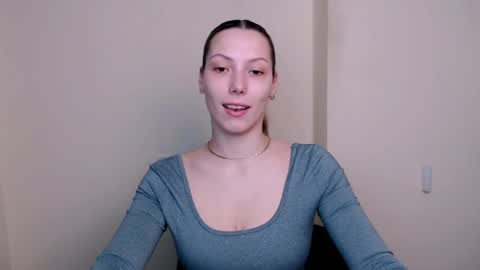 Vanessa online show from 04/21/26, 05:17