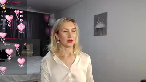 Vanessa  online show from 03/05/25, 06:23