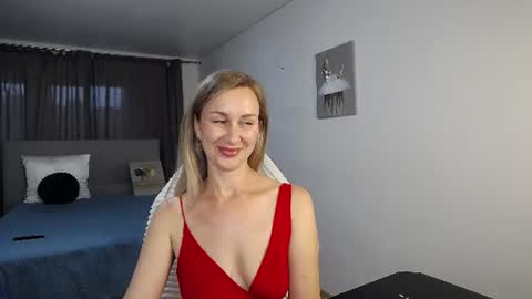 Vanessa  online show from 06/16/26, 04:42