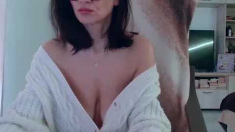 Vanessa online show from 10/28/25, 07:45