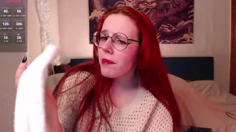 Snapshot of vanessalincum chatting on 12/12/24, 05:31 Vanessa follow me - I will answer you there at any time online show from 12/12/24, 05:31