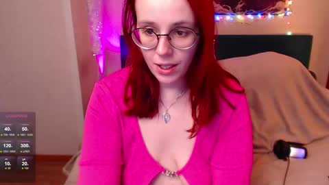 Snapshot of vanessalincum chatting on 02/14/25, 05:51 Vanessa follow me - I will answer you there at any time online show from 02/14/25, 05:51