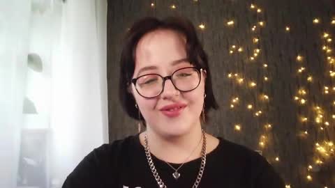 vanessashadow online show from 05/15/26, 08:43
