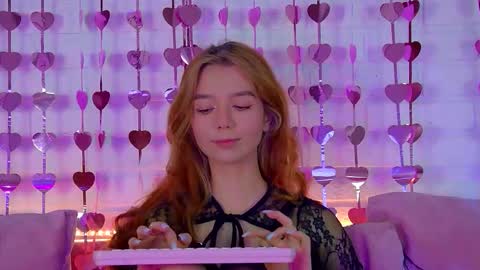 VanessaVienne online show from 02/10/26, 05:39