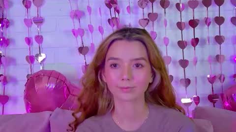 VanessaVienne online show from 02/15/26, 04:25