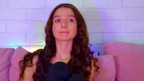 VanessaVienne online show from 04/05/26, 04:26