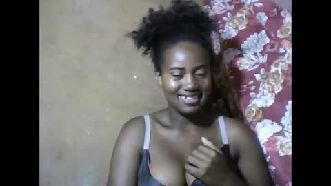 vaniah321 online show from 12/27/24, 01:39