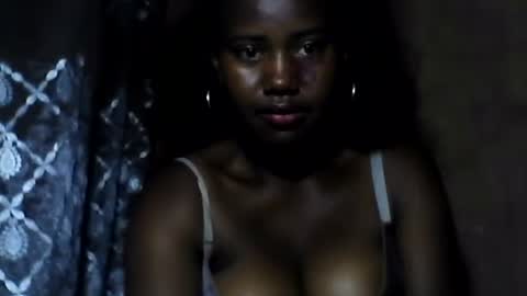 vaniah321 online show from 01/08/25, 09:10