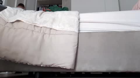 vanici74 online show from 02/28/25, 04:10