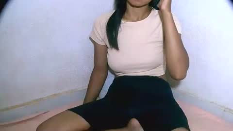 vanih27 online show from 03/06/26, 07:21