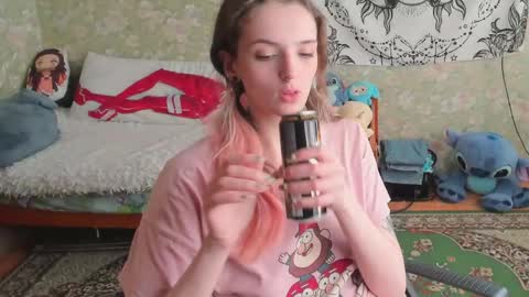 Adelina online show from 06/04/26, 10:54