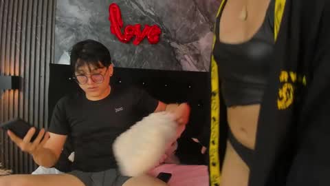 Snapshot of vanilla_hot_ chatting on 02/16/25, 07:16 vanilla_hot_ online show from 02/16/25, 07:16