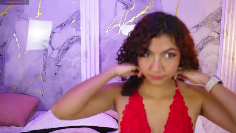 Snapshot of vanilla_hot_ chatting on 09/20/25, 07:59 vanilla_hot_ online show from 09/20/25, 07:59