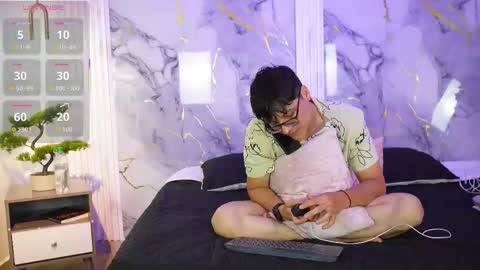 Snapshot of vanilla_hot_ chatting on 09/29/25, 07:40 vanilla_hot_ online show from 09/29/25, 07:40