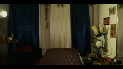 Annabet  online show from 05/17/26, 04:03