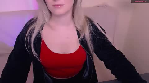 Mia online show from 11/27/25, 08:27