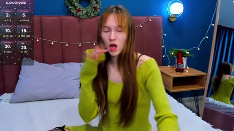 Sofia online show from 12/10/24, 04:24