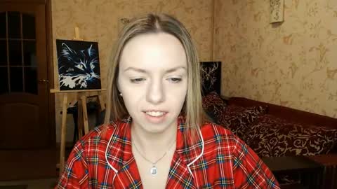 VanillaMuffin online show from 02/04/25, 06:25