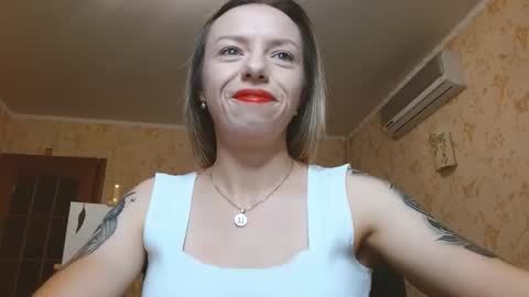 VanillaMuffin online show from 09/11/25, 12:49