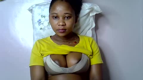 vanillavenus online show from 10/28/25, 10:45