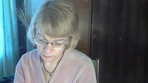 Snapshot of vanillaxcreamy chatting on 01/08/25, 08:27 Vanillaxcreamy online show from 01/08/25, 08:27