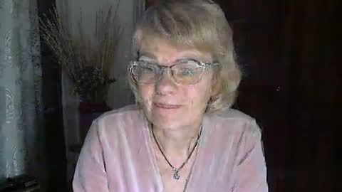 Snapshot of vanillaxcreamy chatting on 01/08/25, 03:28 Vanillaxcreamy online show from 01/08/25, 03:28