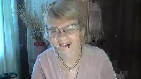 Snapshot of vanillaxcreamy chatting on 01/12/25, 09:19 Vanillaxcreamy online show from 01/12/25, 09:19