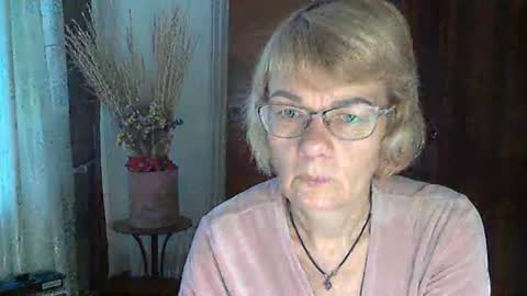 Snapshot of vanillaxcreamy chatting on 01/12/25, 12:33 Vanillaxcreamy online show from 01/12/25, 12:33