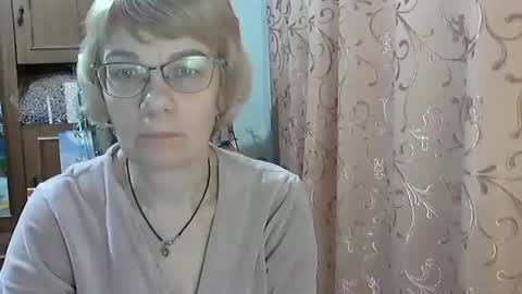 Snapshot of vanillaxcreamy chatting on 02/20/25, 04:36 Vanillaxcreamy online show from 02/20/25, 04:36