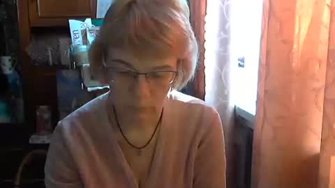 Snapshot of vanillaxcreamy chatting on 02/21/25, 11:33 Vanillaxcreamy online show from 02/21/25, 11:33