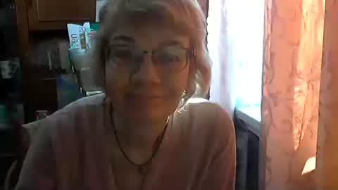 Snapshot of vanillaxcreamy chatting on 02/22/25, 11:13 Vanillaxcreamy online show from 02/22/25, 11:13