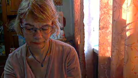 Snapshot of vanillaxcreamy chatting on 02/26/25, 02:14 Vanillaxcreamy online show from 02/26/25, 02:14