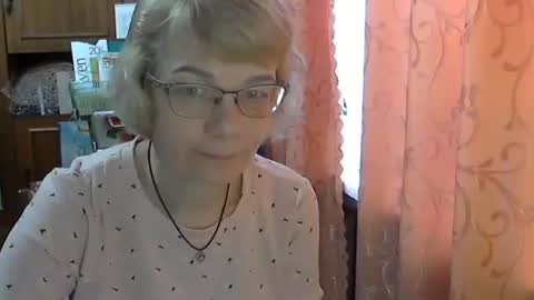 Snapshot of vanillaxcreamy chatting on 03/01/25, 08:34 Vanillaxcreamy online show from 03/01/25, 08:34