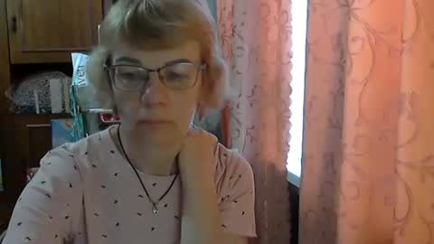 Snapshot of vanillaxcreamy chatting on 03/03/25, 11:55 Vanillaxcreamy online show from 03/03/25, 11:55