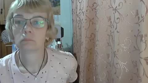 Snapshot of vanillaxcreamy chatting on 03/08/25, 04:28 Vanillaxcreamy online show from 03/08/25, 04:28