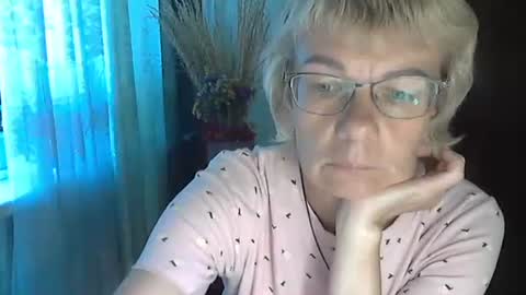 Snapshot of vanillaxcreamy chatting on 09/25/25, 10:41 Vanillaxcreamy online show from 09/25/25, 10:41