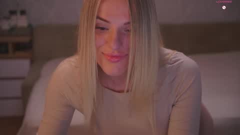 Sophie online show from 02/01/26, 08:07