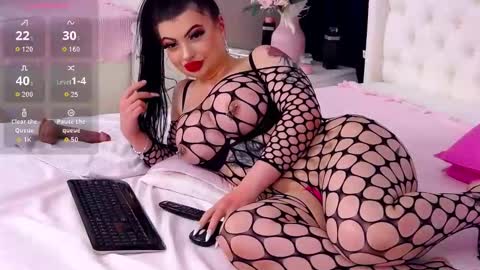 Vanilux online show from 10/30/25, 02:51