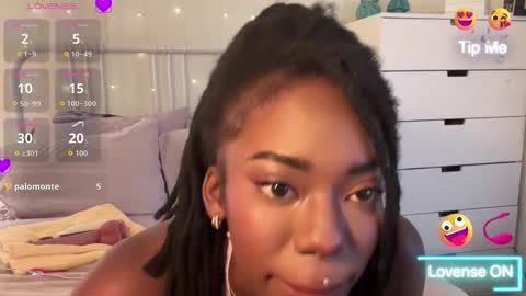 Snapshot of vanna88love chatting on 05/16/26, 05:15 vanna88love online show from 05/16/26, 05:15