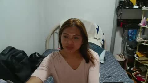 Snapshot of vannah_locca chatting on 10/06/25, 12:57 vannah_locca online show from 10/06/25, 12:57
