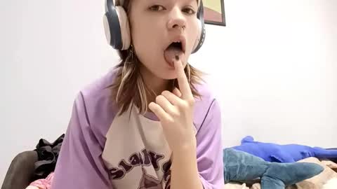 Viola online show from 10/05/25, 07:50