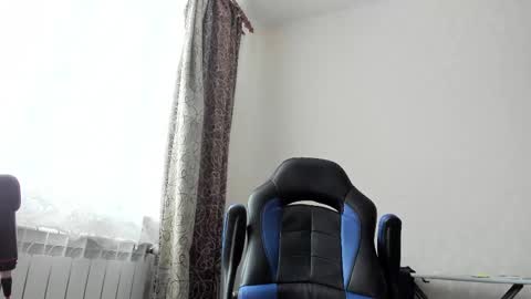 Snapshot of vano_822 chatting on 03/08/25, 12:30 vano_822 online show from 03/08/25, 12:30