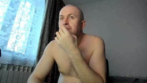 Snapshot of vano_822 chatting on 03/10/25, 02:26 vano_822 online show from 03/10/25, 02:26