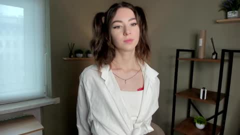 Charline online show from 04/27/26, 09:29