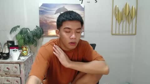 Snapshot of vanxxx2005 chatting on 12/11/24, 04:09 vanxxx2005 online show from 12/11/24, 04:09