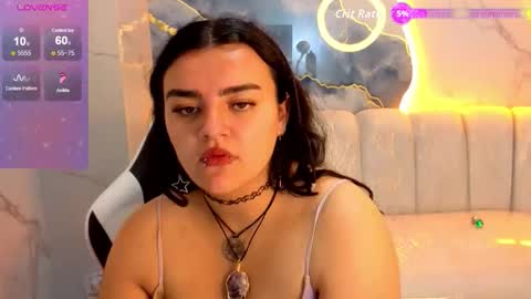 Snapshot of vany_lu_tx chatting on 11/07/25, 03:01 Live 800am 200pm COLOMBIAN HOUR online show from 11/07/25, 03:01