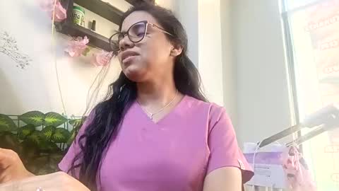 vanyxxxx online show from 11/19/25, 09:48