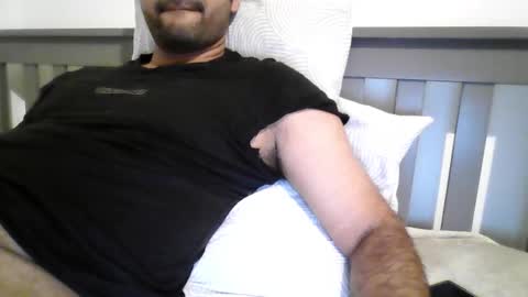 kerala mallu boy online show from 11/23/25, 04:18